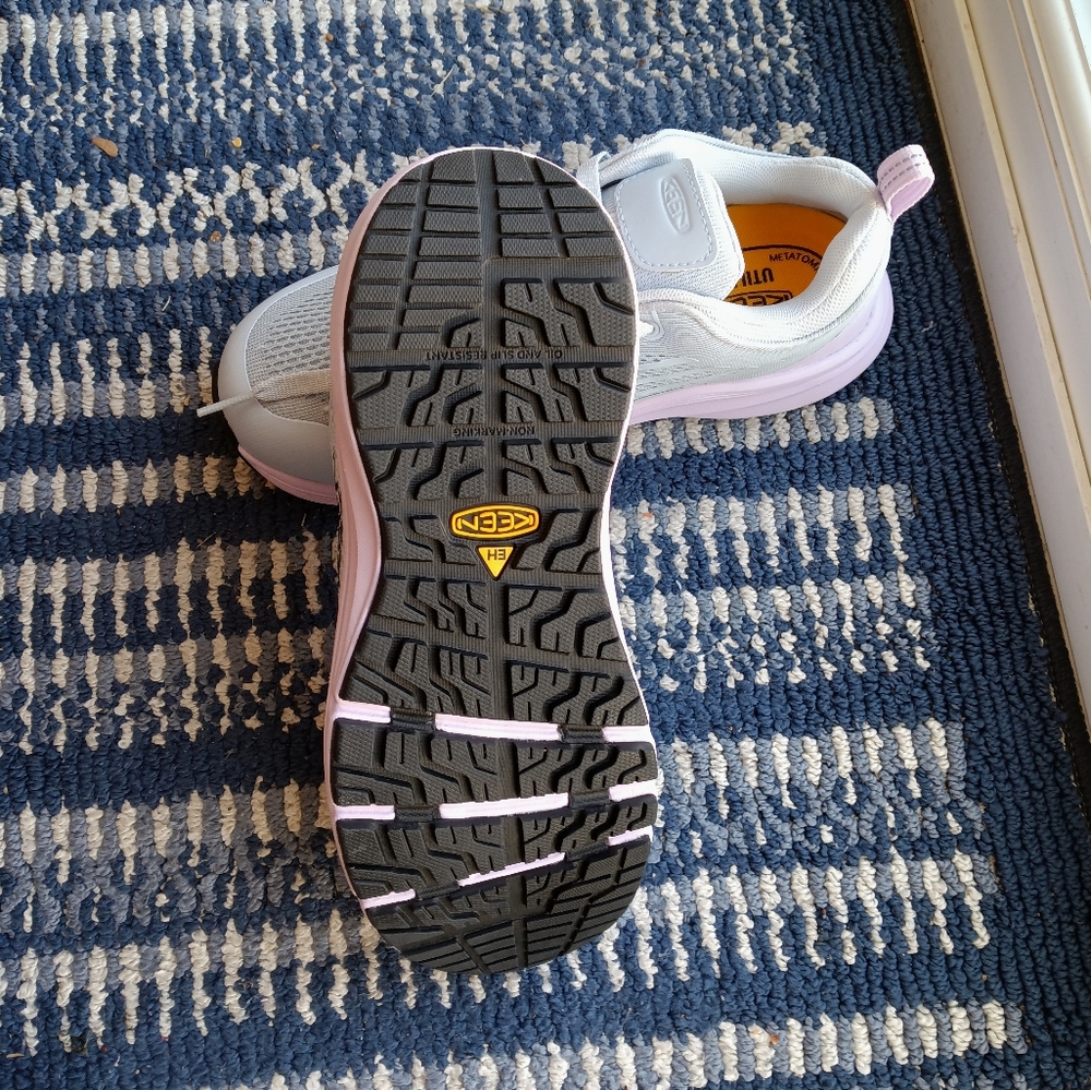 Keen work shoes